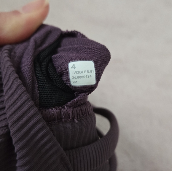 Lululemon Ribbed Longline Sports Bra Purple - Picture 4 of 6
